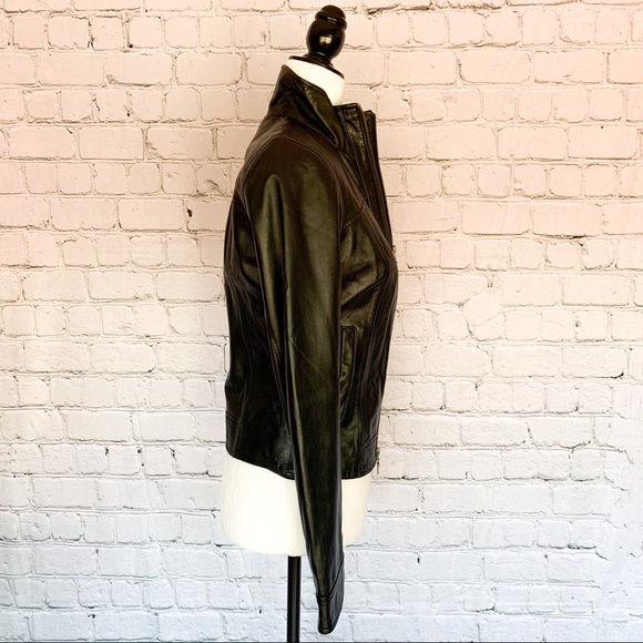 Danier Leather Jacket - BLACK - Picture 3 of 9